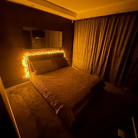 Apartment B&m Romantic Self Check-in