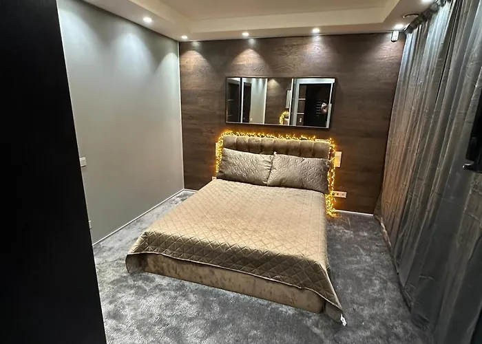 B&m Romantic Self Check-in Apartment *